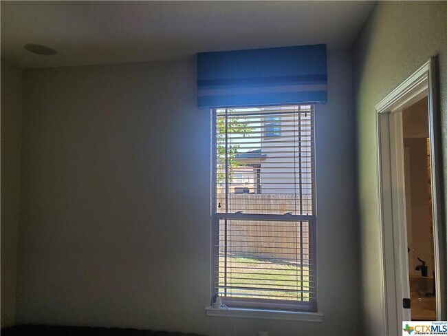 Building Photo - 2081 Turkey Creek