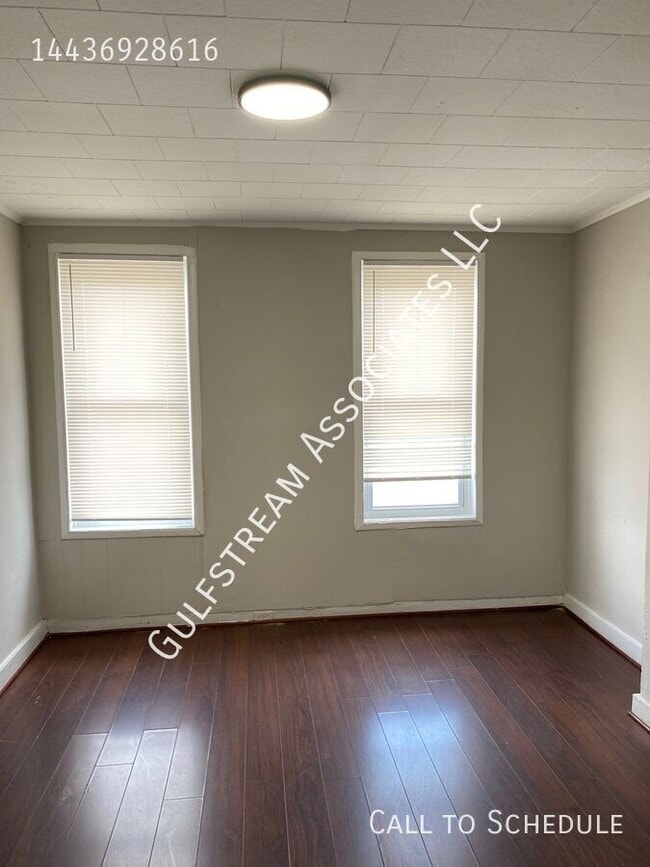 Building Photo - 436 N Rose St