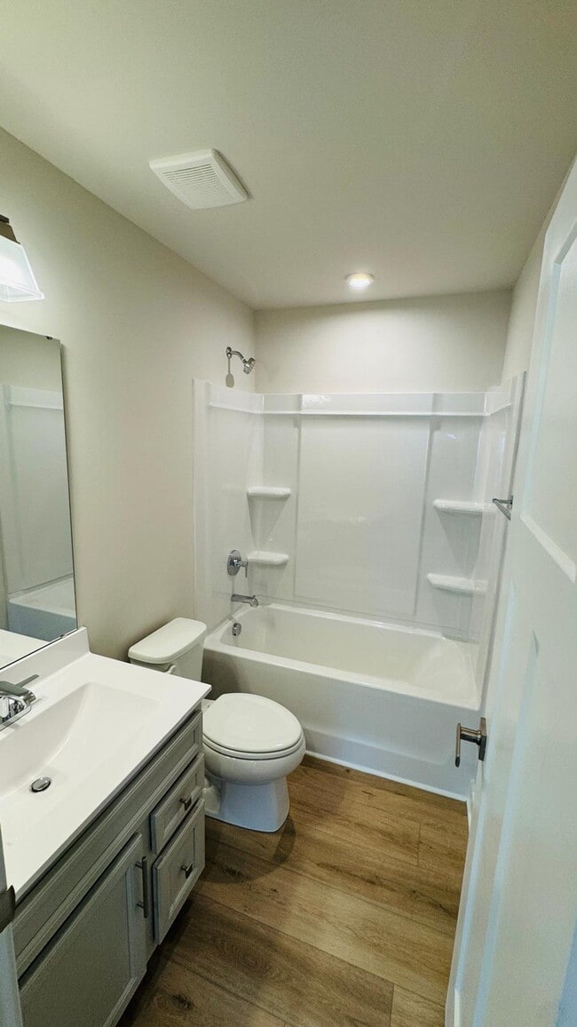 Building Photo - 409 Erbusco Dr