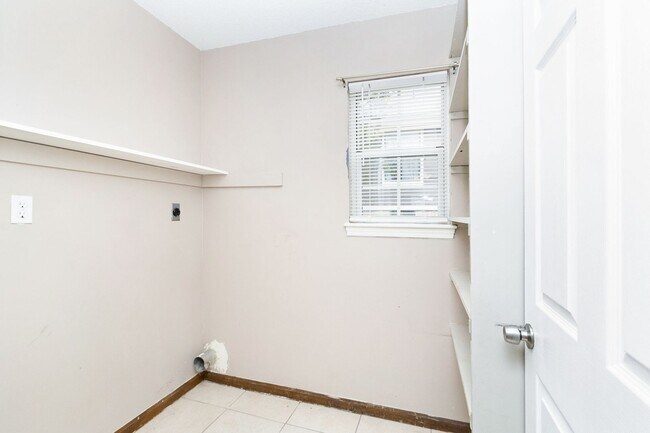 Building Photo - Quality Home Management