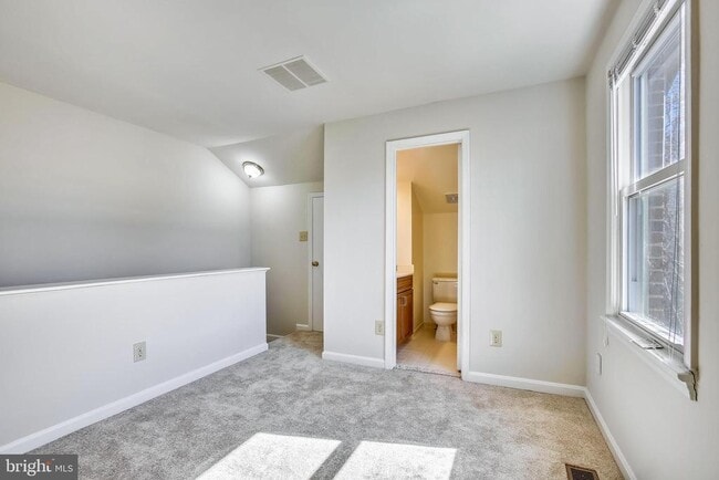Building Photo - 1525 Oronoco St
