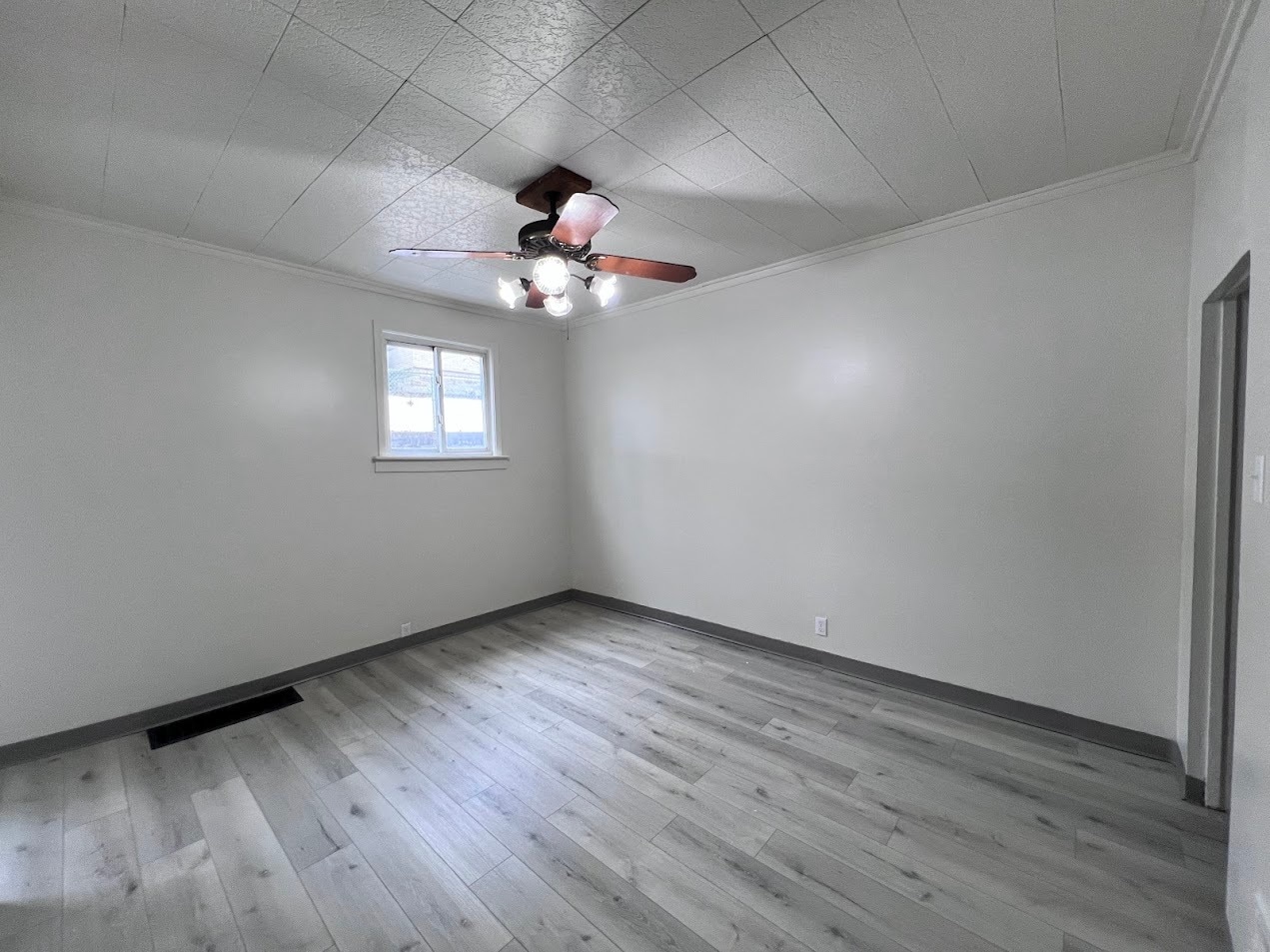 Building Photo - 425 Ohio Ave