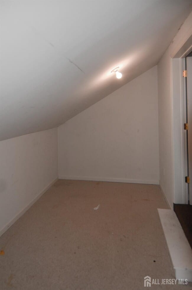 Building Photo - 368 Rector St