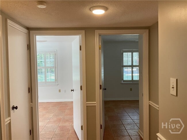 Building Photo - 902 Penn Waller Rd