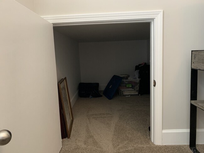 Building Photo - 5559 Prada Dr