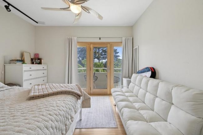 Building Photo - Nahcco