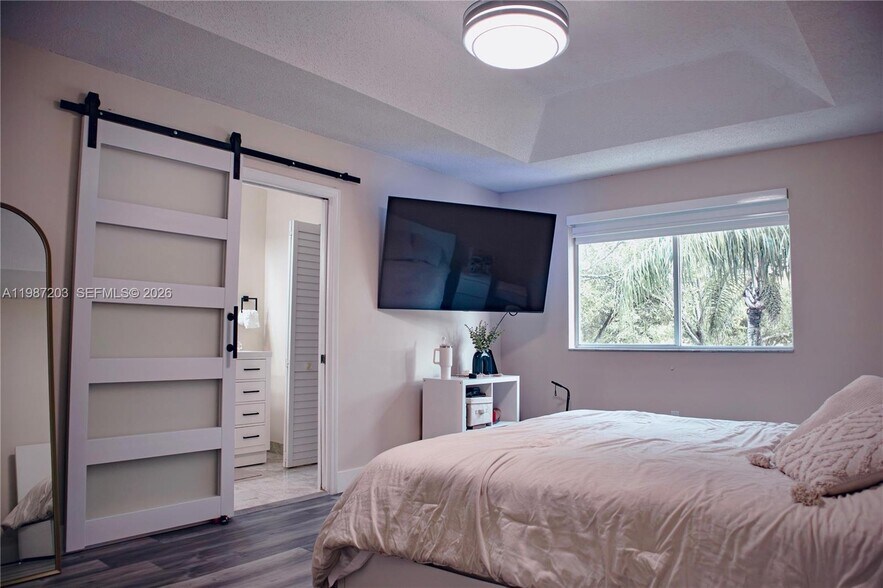 Building Photo - 15022 SW 143rd Ter