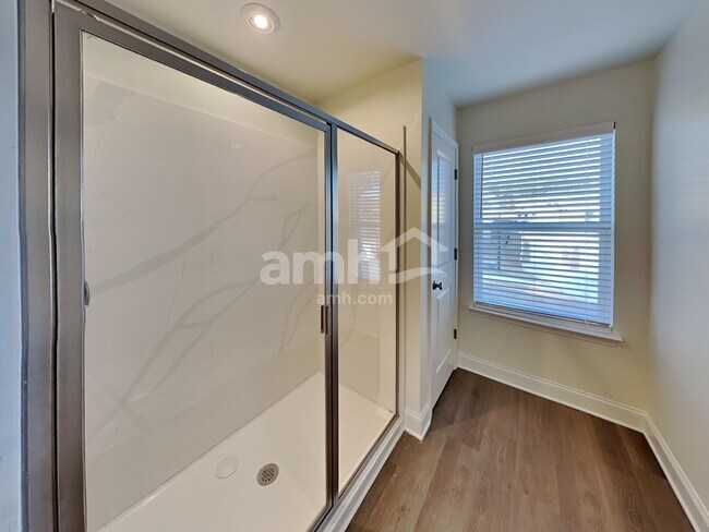 Building Photo - 3535 Shane Hill Rd SW