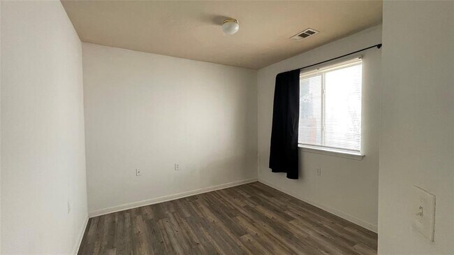 Building Photo - 5512 Steven Creek Way