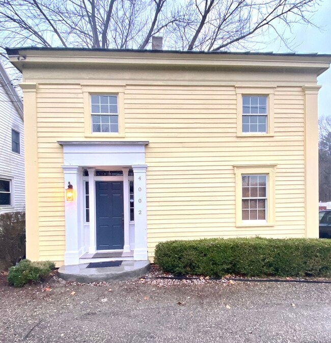 Building Photo - 4002 Chatham St