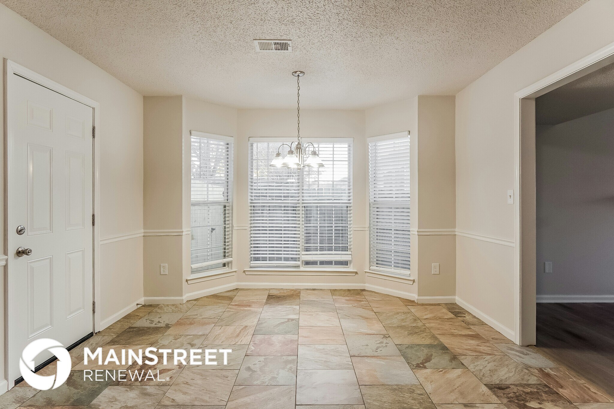 Building Photo - 113 Jasmine Dr