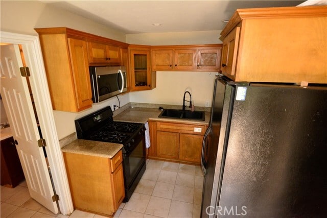 Building Photo - 14320 La Cuarta St