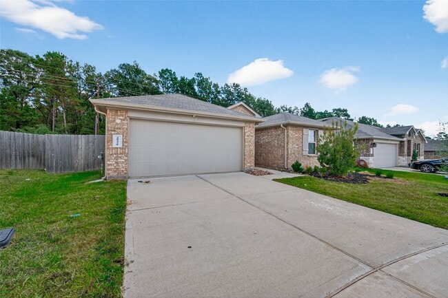 Building Photo - 40320 Hilltop Pr Dr