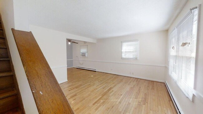 Building Photo - 1107 River Ct