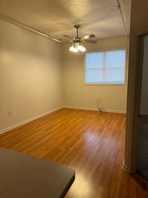 Building Photo - 18 Carlisle St