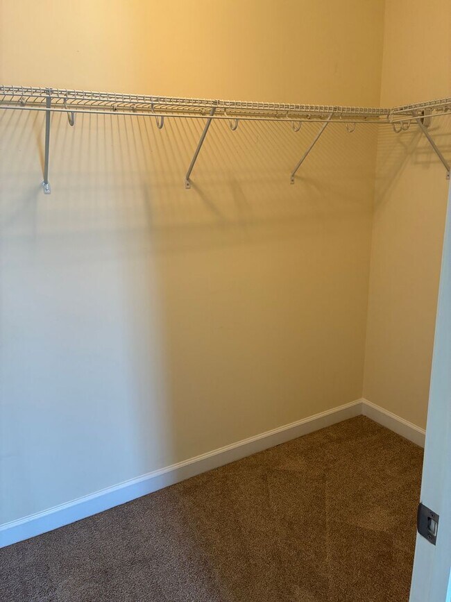 Building Photo - Heart of NEW TOWN