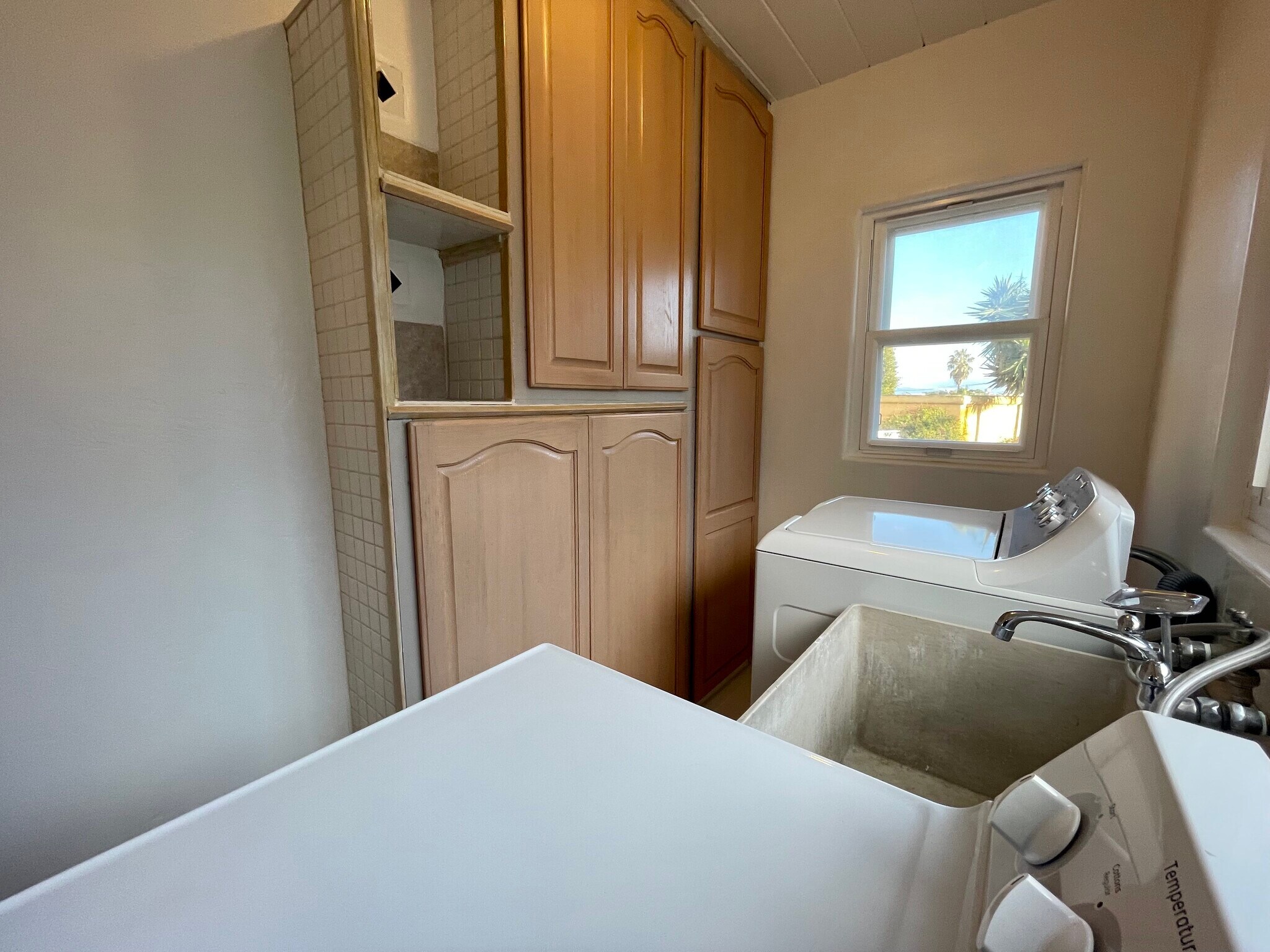 Laundry Room - 3015 Locust St