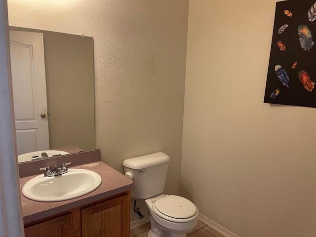 Building Photo - 412 Central Park Dr