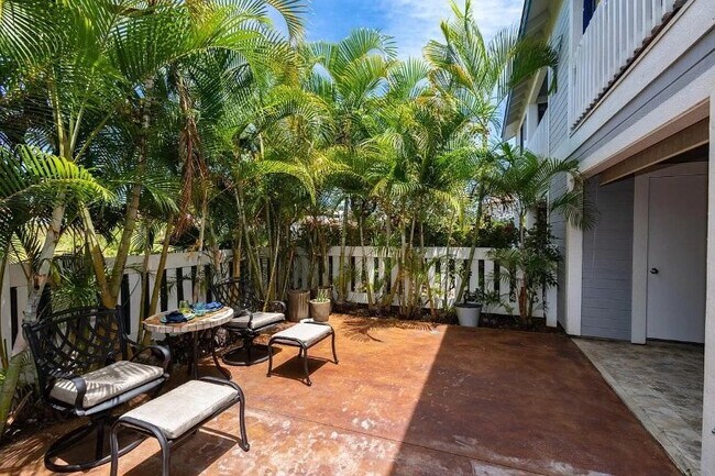 Building Photo - 73-6081-6081 Ali‘i Dr