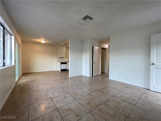 Building Photo - 4007 Danford Pl