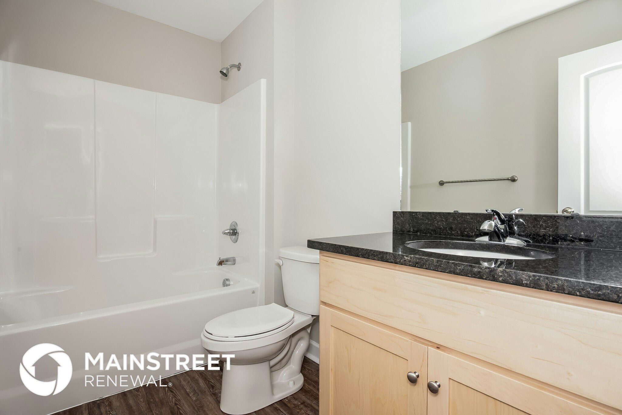 Building Photo - 388 Wood Ave