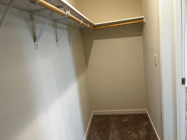 Building Photo - 100 Biloxi Ct