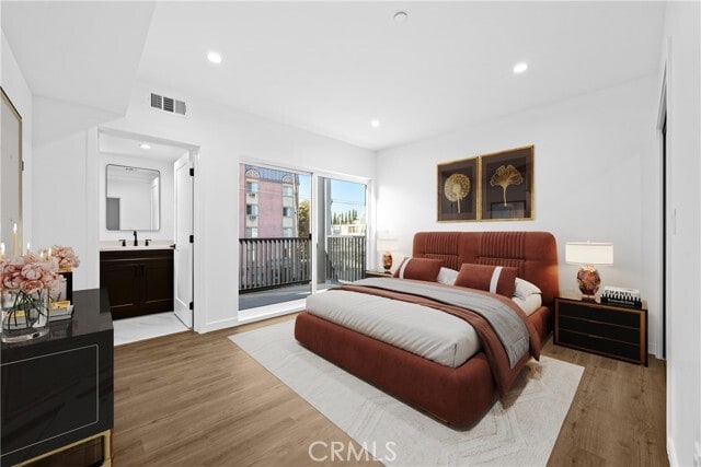 Building Photo - 1342 N Kingsley Dr