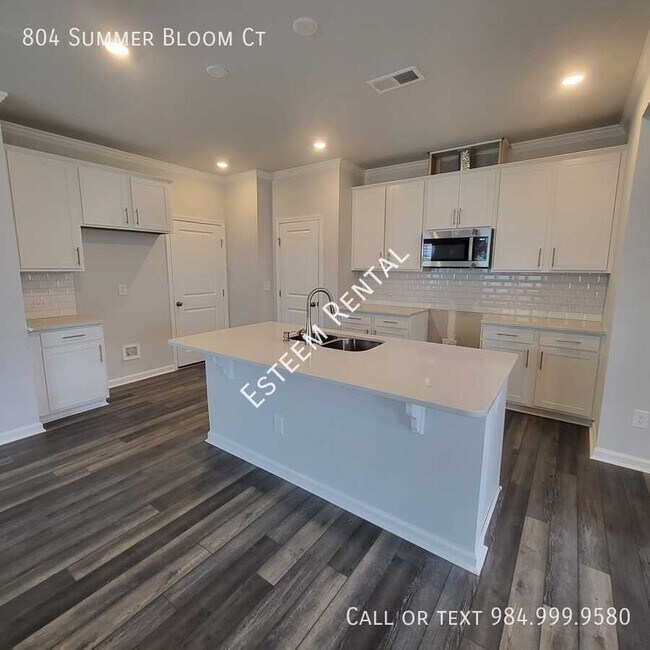 Building Photo - 804 Summer Bloom Ct