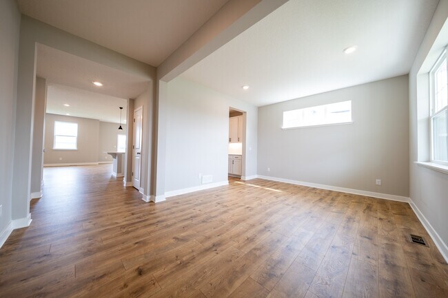 Building Photo - 10704 Bent Pne Ln