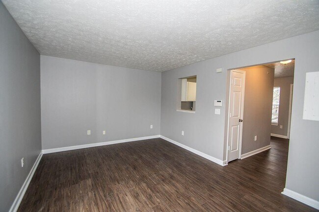 Building Photo - 506 E 38th St
