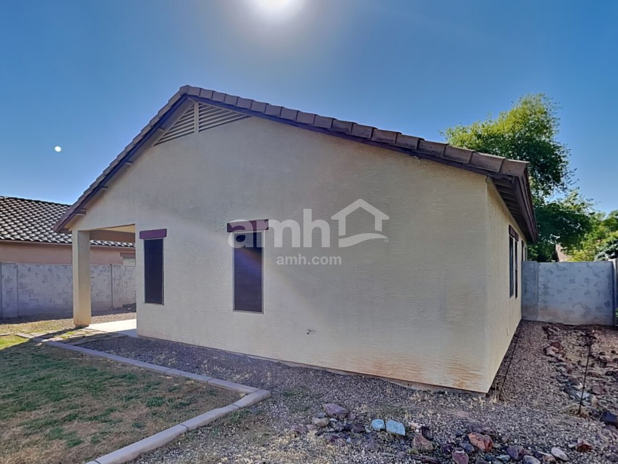 Building Photo - 3862 S Stallion Dr