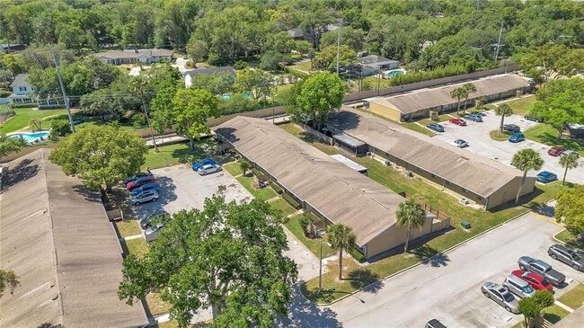 Building Photo - 725 Northlake Blvd