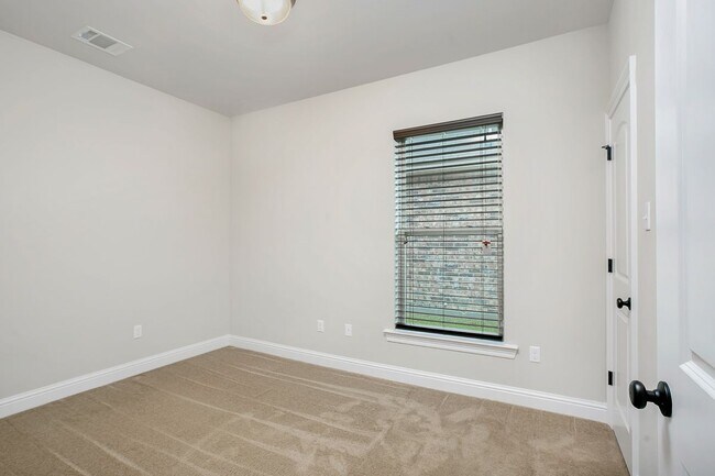 Building Photo - 23467 Conifer Drive