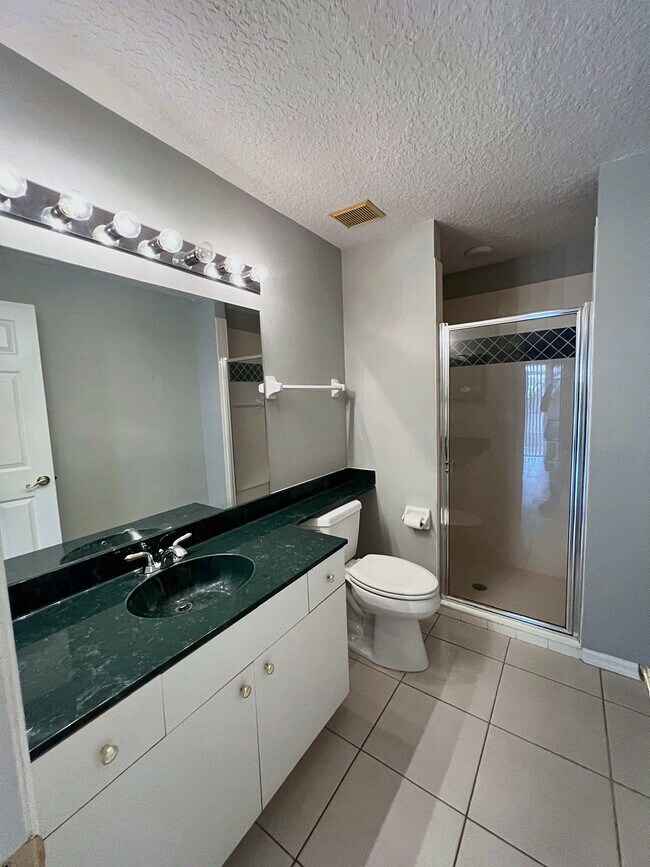 Building Photo - 3535 Forest Branch Dr