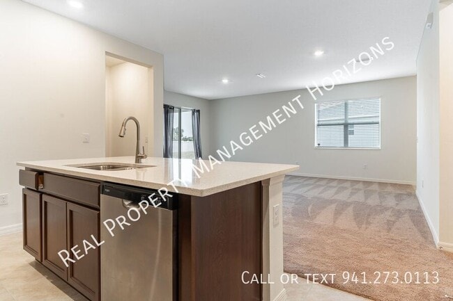 Building Photo - 2632 89th St Cir E