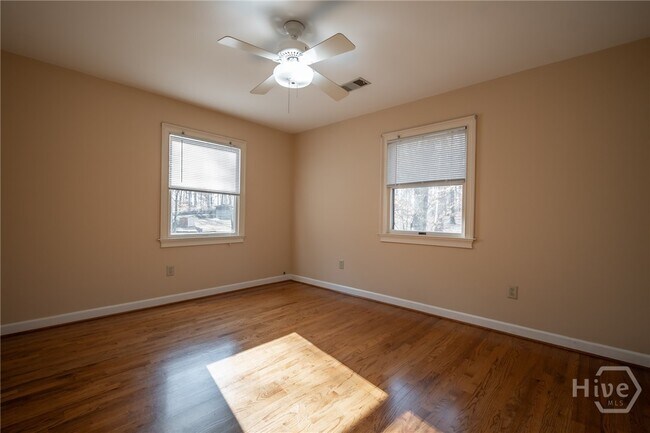 Building Photo - 2191 Salem Rd