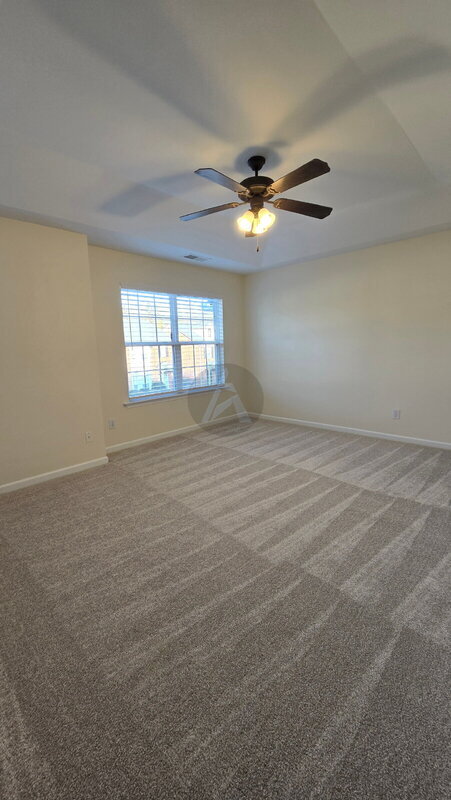 Building Photo - 4704 Liberty Square Dr