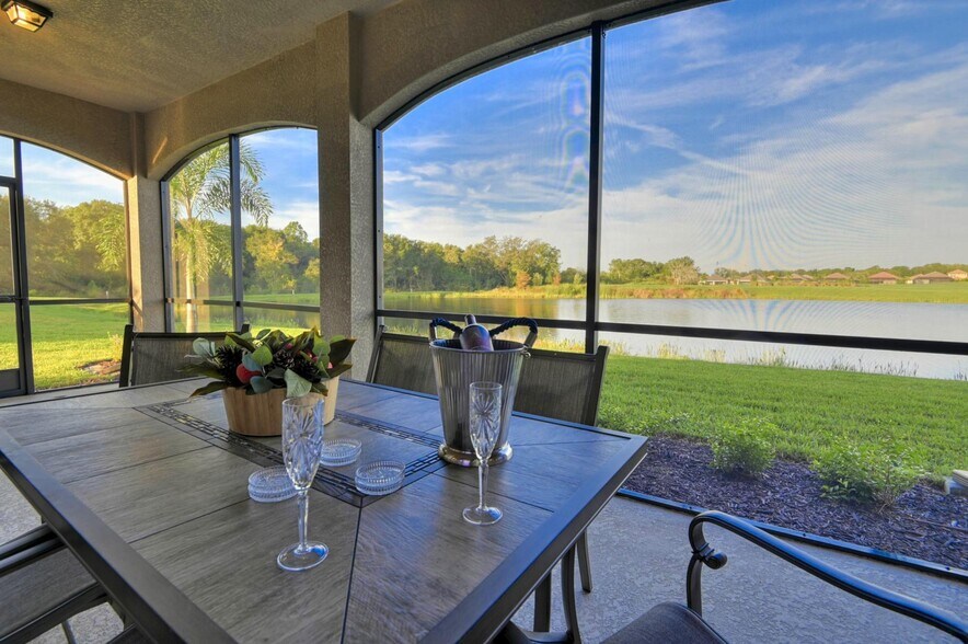 Building Photo - 5934 Wake Forest Run