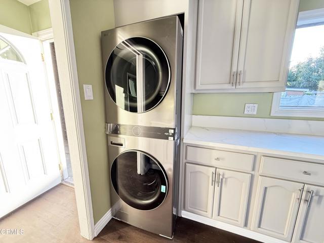 Building Photo - 18540 Arminta St