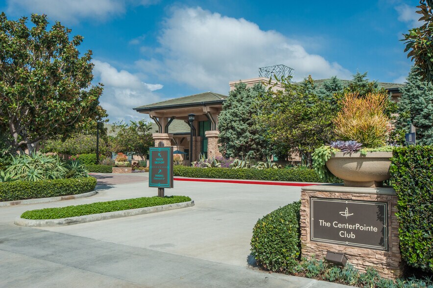 Building Photo - 13045 Pacific Promenade