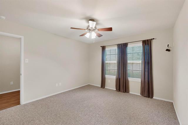 Building Photo - 313 Coneflower Dr