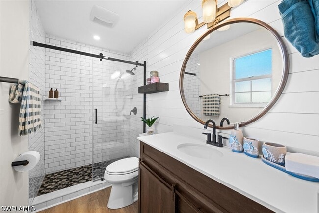 Building Photo - 738 95th Ave N