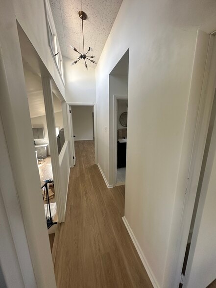 Hallway - 182 Jenkins Ave