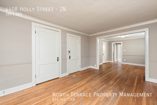 Building Photo - Enchanting 1BR with Private Balcony in Wes...