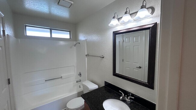 Building Photo - 3945 Dale Rd