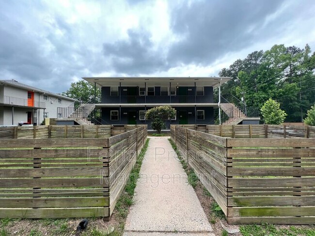 Building Photo - 1937 Morehead Ave