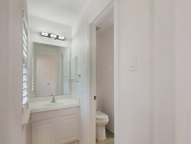 Building Photo - 74 S Scribewood Cir