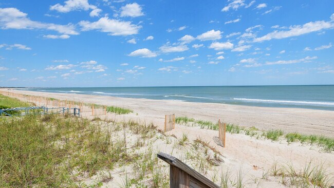 Building Photo - 321 Pioneer Loop