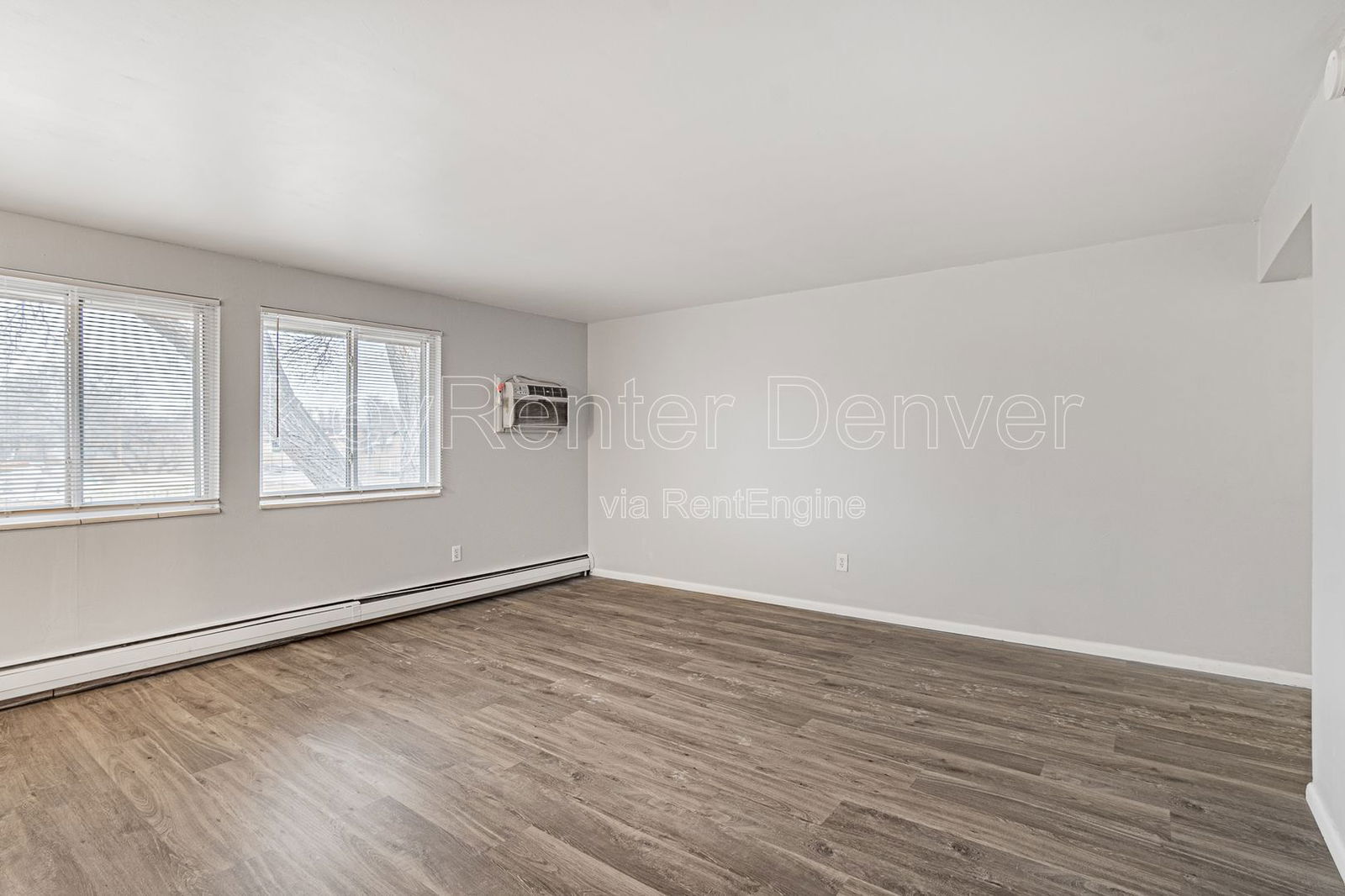 Building Photo - 1280 Zephyr St