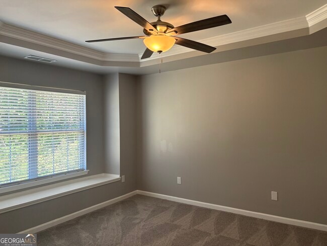 Building Photo - 7742 Parkside Dr